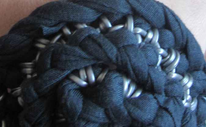 large image of art item: accessory &ndash; bracelet black knot