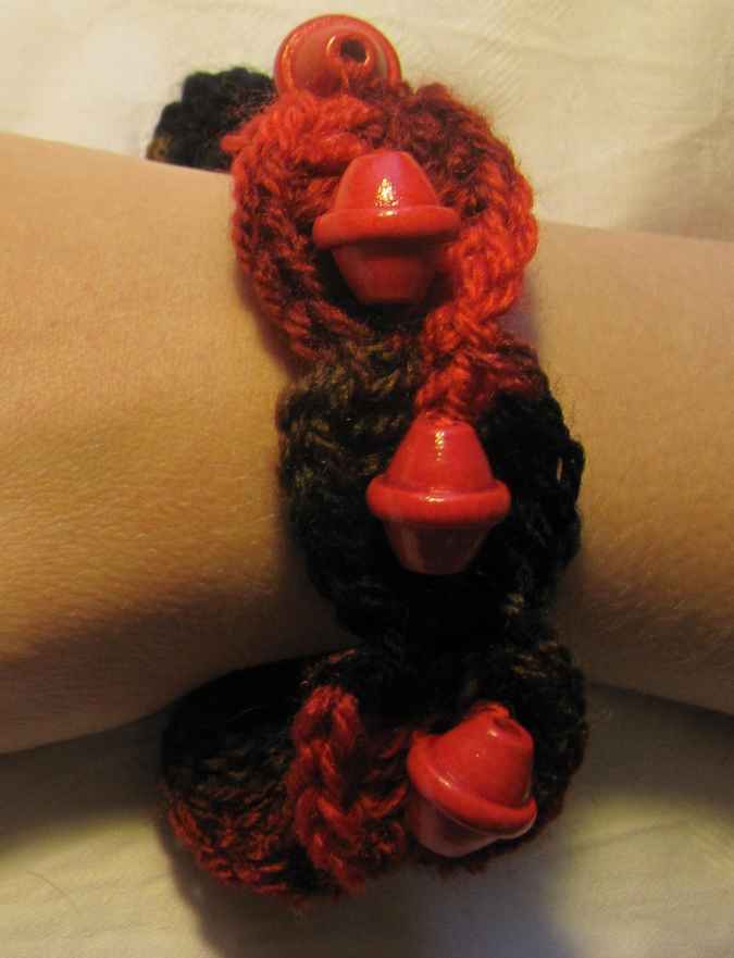 large image of art item: accessory &ndash; bracelet black red