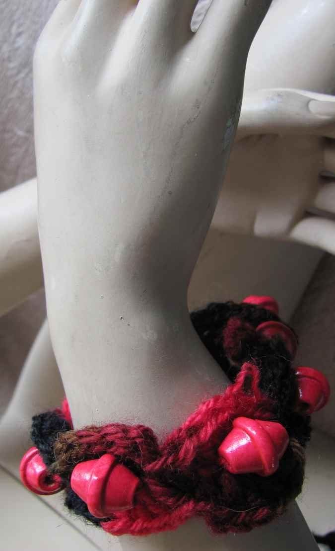 large image of art item: accessory &ndash; bracelet black red