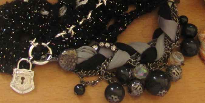large image of art item: accessory &ndash; bracelet black with beads