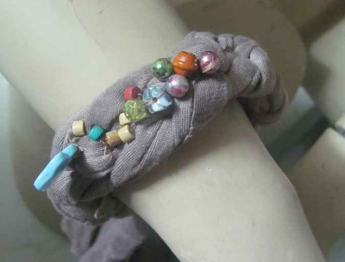 large image of art item: accessory &ndash; bracelet fabric beads