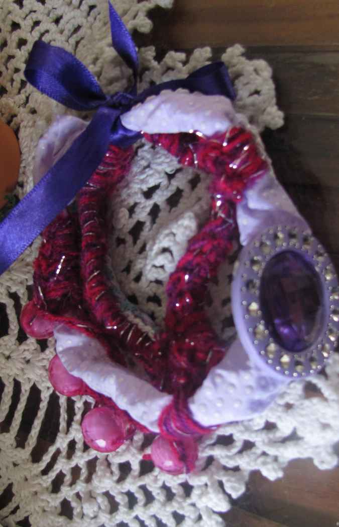 large image of art item: accessory &ndash; bracelet pink purple ribbon gem purple