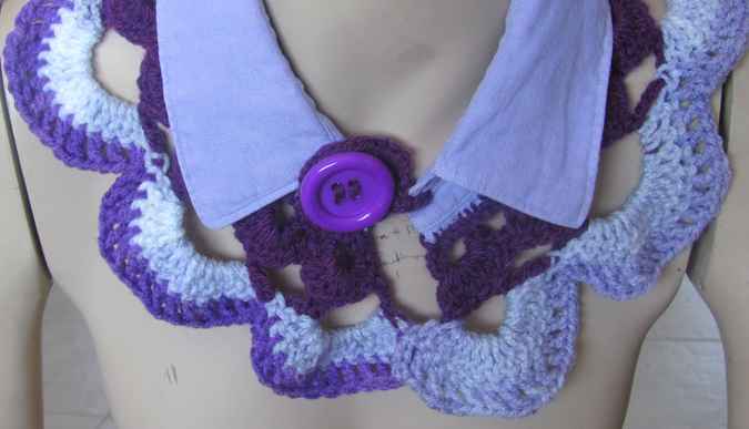 large image of art item: accessory &ndash; collar blue and purple
