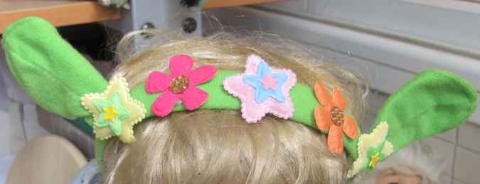 large image of art item: accessory &ndash; head decoration green flowers