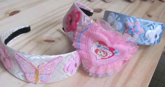 large image of art item: accessory &ndash; head decoration pink lace