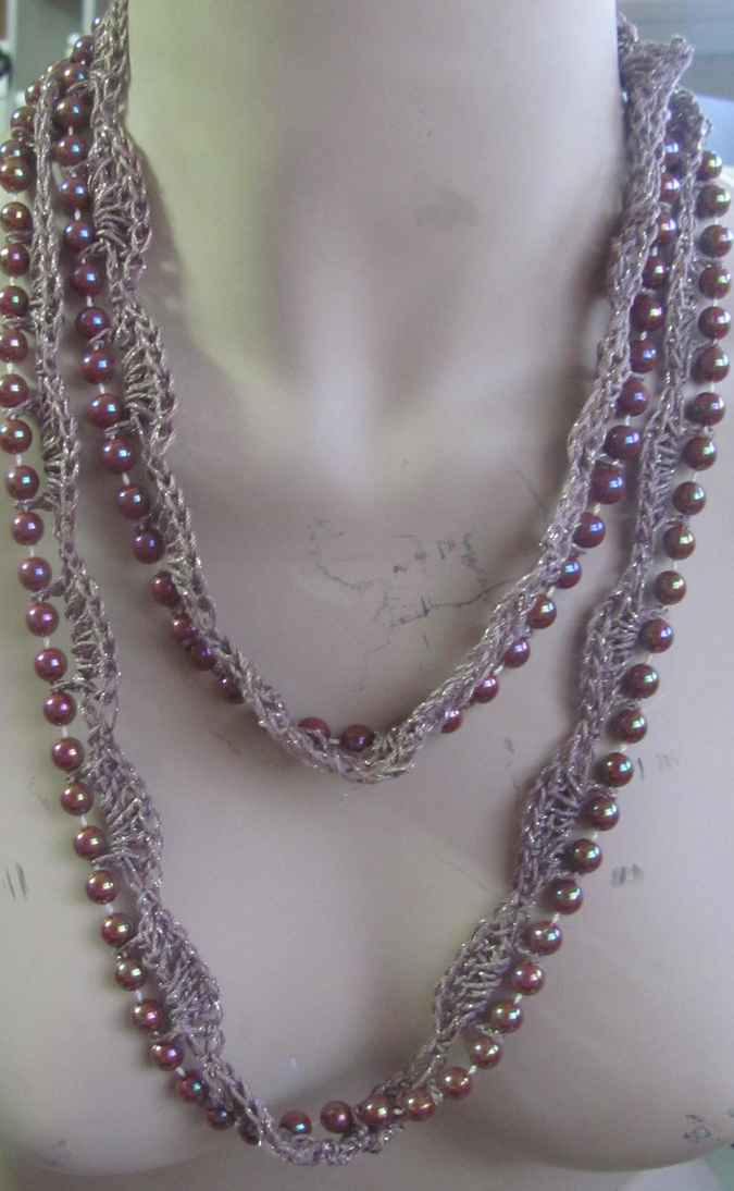 large image of art item: accessory &ndash; necklace beads