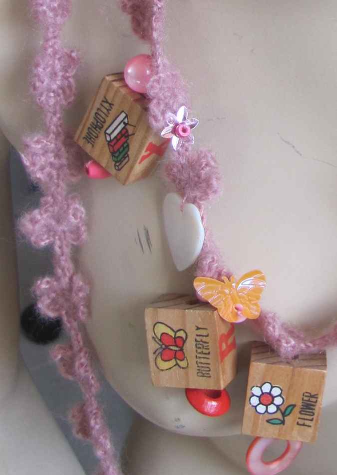 large image of art item: accessory &ndash; necklace crochet pink cubes wooden