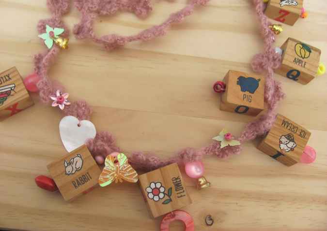 large image of art item: accessory &ndash; necklace crochet pink cubes wooden