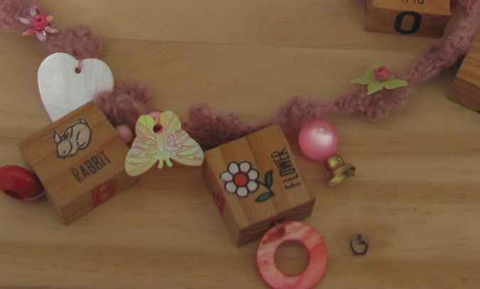 large image of art item: accessory &ndash; necklace crochet pink cubes wooden
