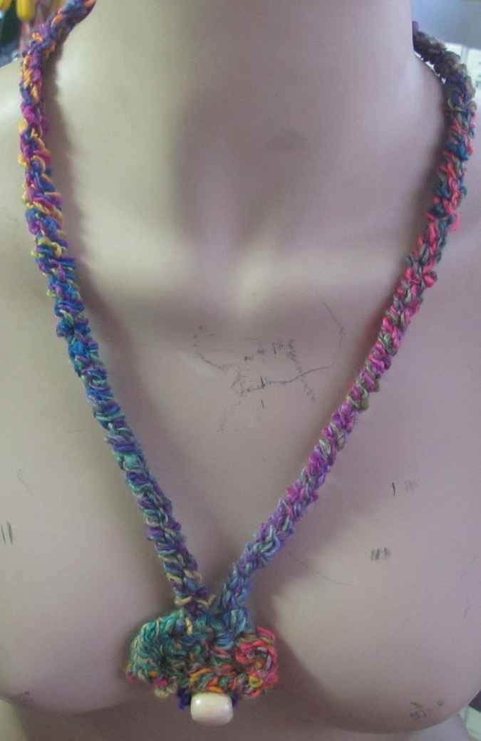 large image of art item: accessory &ndash; necklace colorful bead yellow
