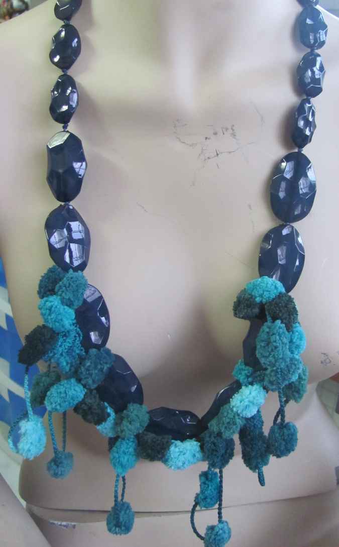 large image of art item: accessory &ndash; ponpons cyan crystals black