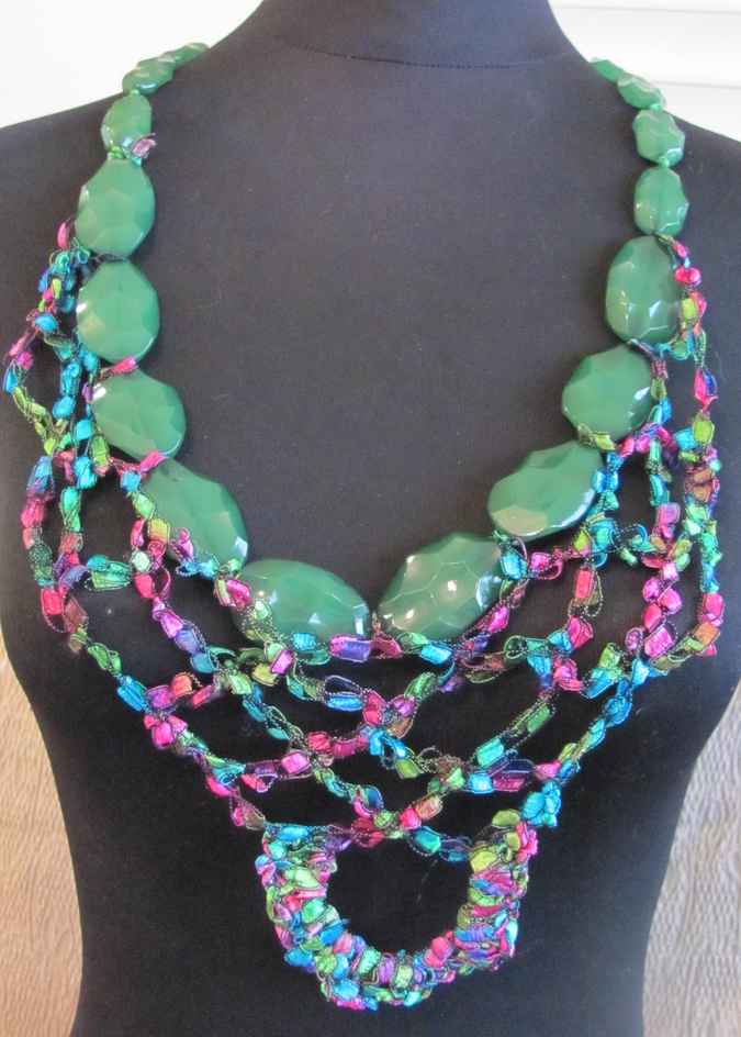large image of art item: accessory &ndash; chestpiece necklace crochet beads green colorful