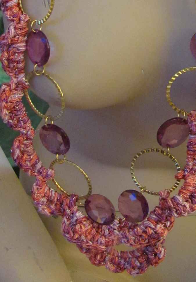 large image of art item: accessory &ndash; chestpiece necklace crochet pink rings gold