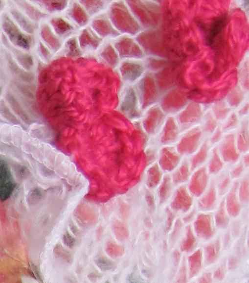 large image of art item: accessory &ndash; scarf pink flowers crochet