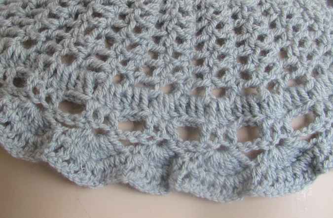 large image of art item: accessory &ndash; capeletgray longbutton