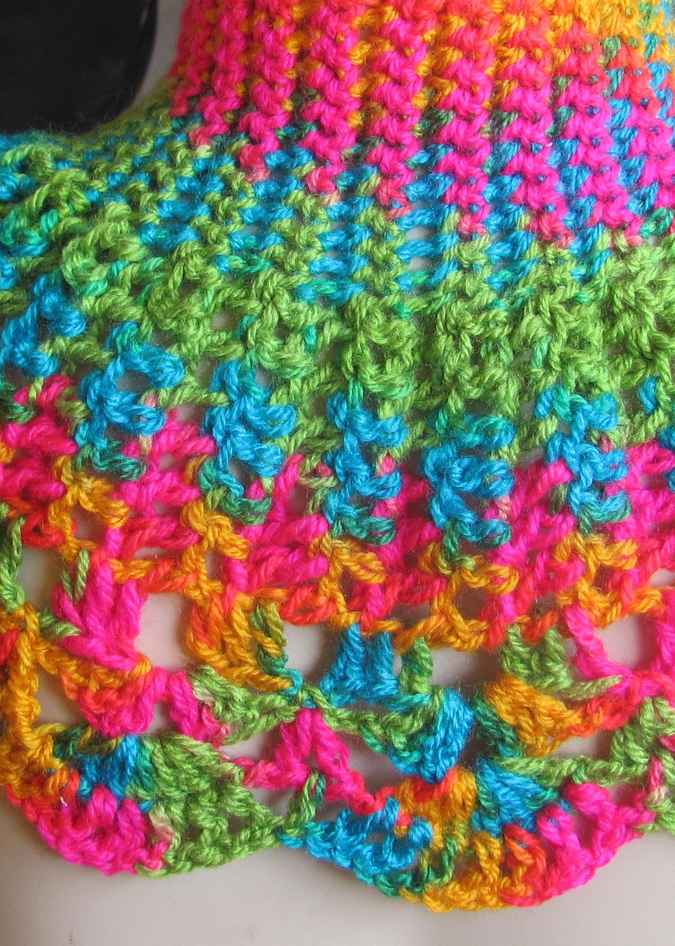 large image of art item: accessory &ndash; capeletcolorful