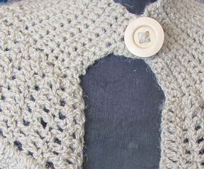 large image of art item: accessory &ndash; capeletnetwork white