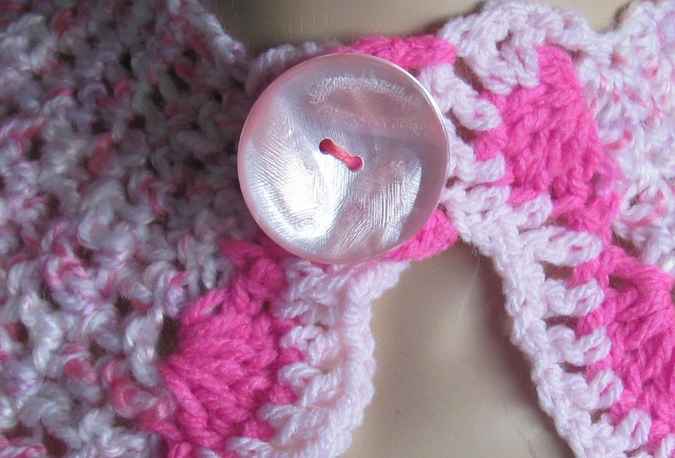 large image of art item: accessory &ndash; capeletpink purple