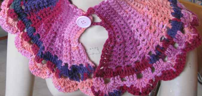 large image of art item: accessory &ndash; capeletpinks