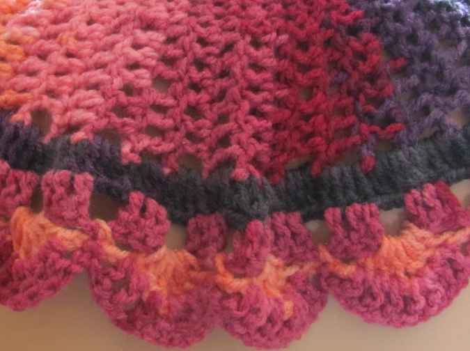 large image of art item: accessory &ndash; capeletpinks