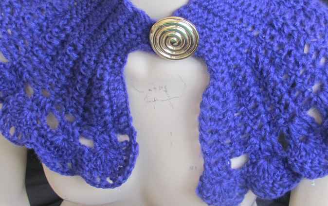 large image of art item: accessory &ndash; capeletpurple