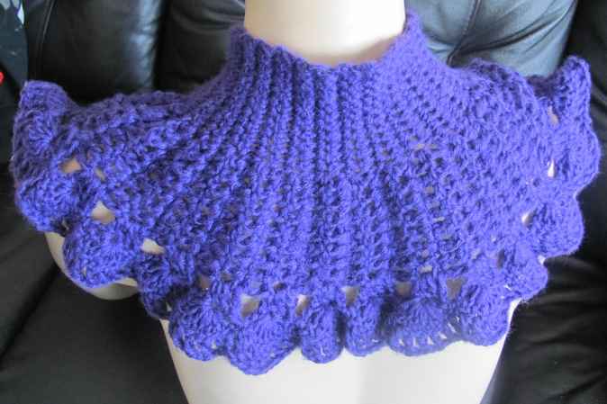 large image of art item: accessory &ndash; capeletpurple