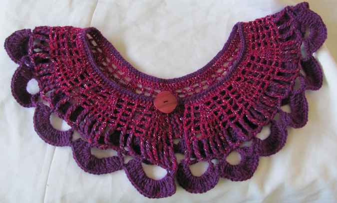 large image of art item: accessory &ndash; capeletnet purple