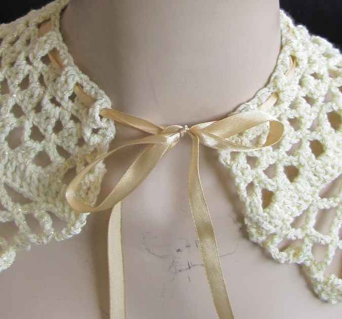 large image of art item: accessory &ndash; capeletnet white