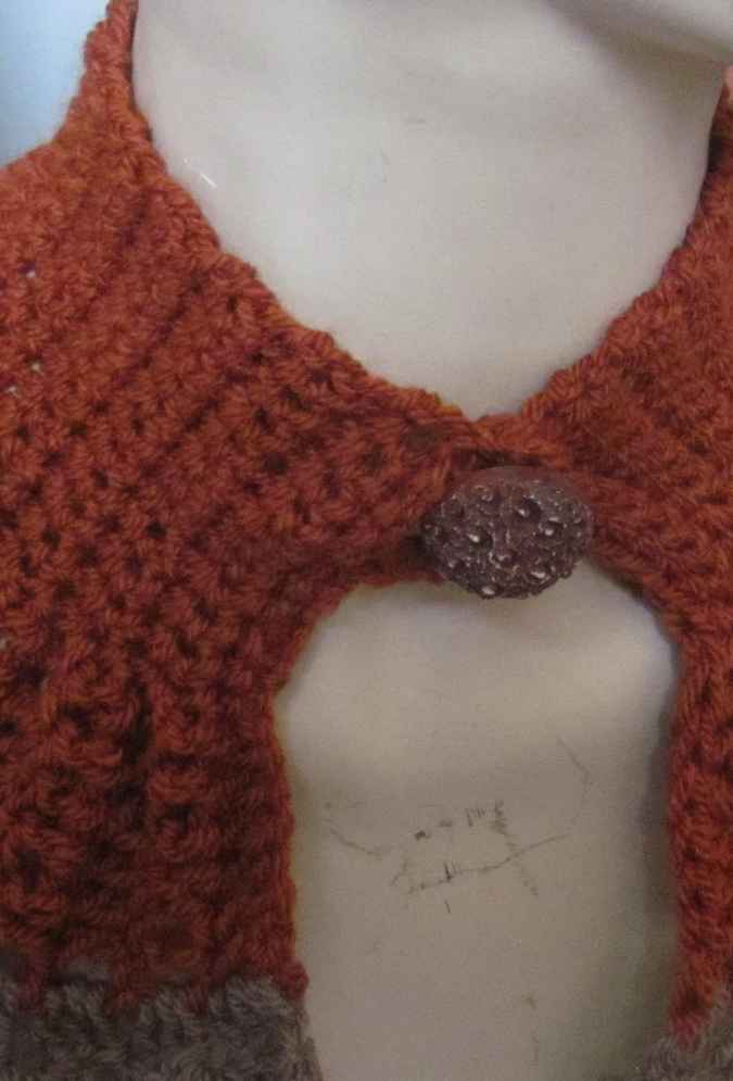 large image of art item: accessory &ndash; capelet crochet brown gray