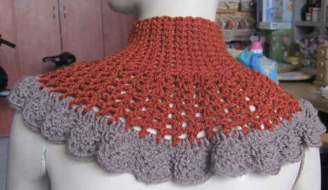 large image of art item: accessory &ndash; capelet crochet brown gray