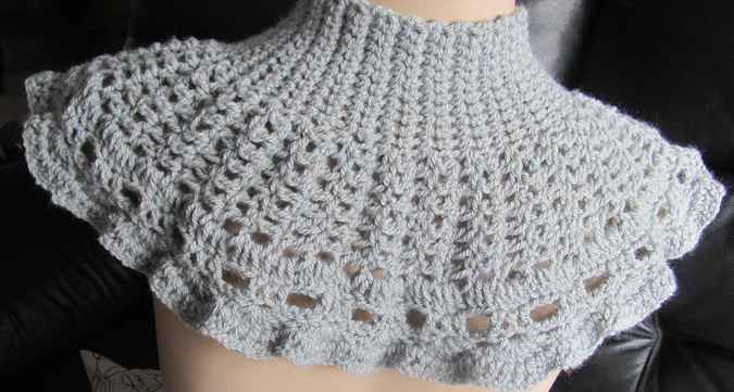 large image of art item: accessory &ndash; capelet gray