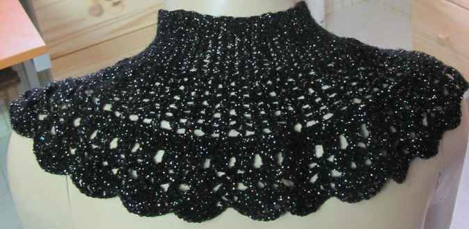 large image of art item: accessory &ndash; black lurex