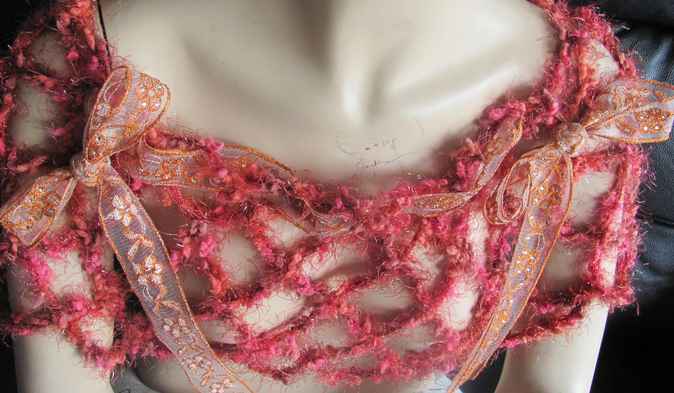 large image of art item: accessory &ndash; capelet net crochet red