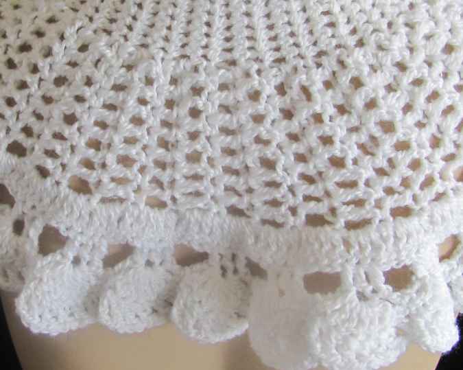 large image of art item: accessory &ndash; capelet white