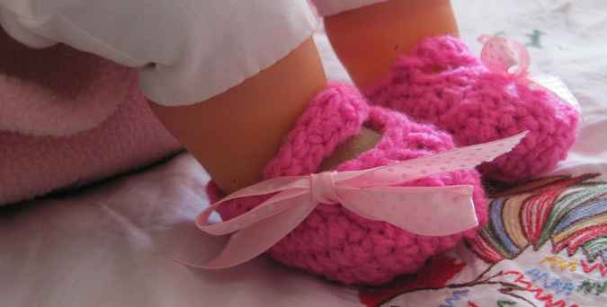 large image of art item: accessory &ndash; baby shoes