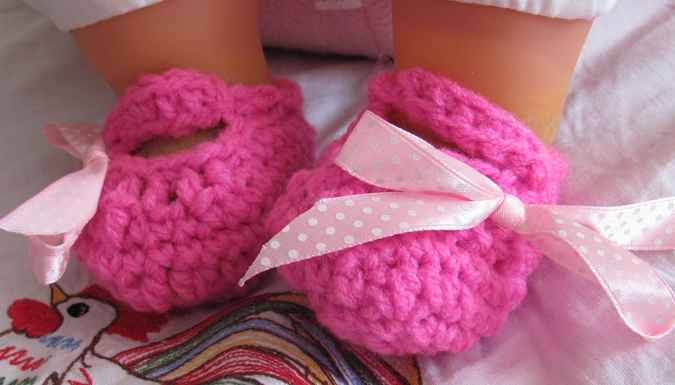 large image of art item: accessory &ndash; baby shoes