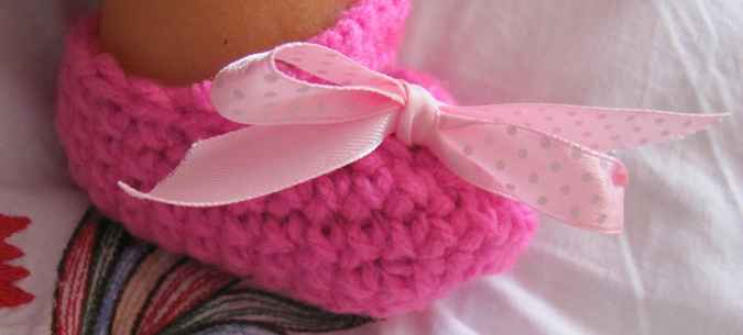 large image of art item: accessory &ndash; baby shoes