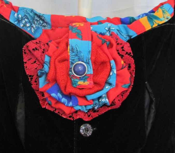 large image of art item: bag &ndash; black buttons flower red cyan