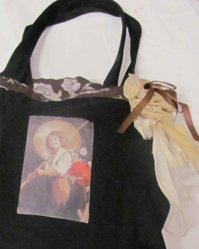 large image of art item: bag &ndash; black flowergirl