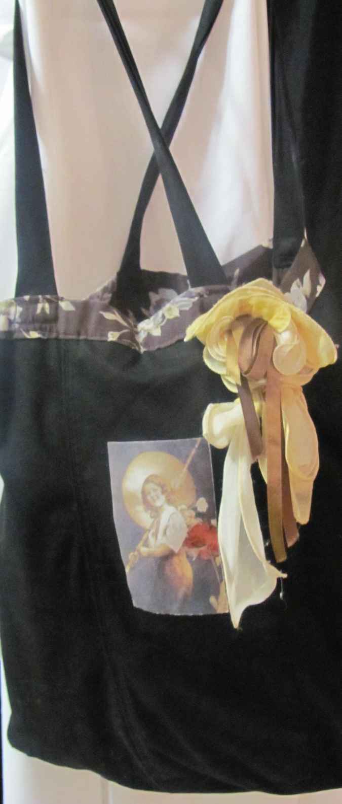 large image of art item: bag &ndash; black flowergirl