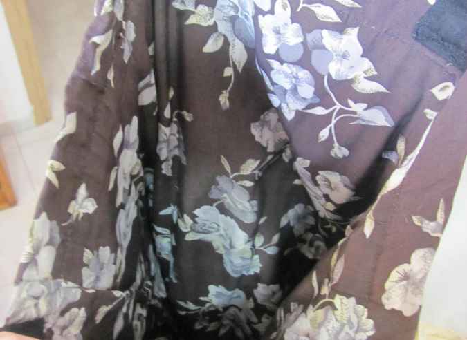 large image of art item: bag &ndash; black flowergirl