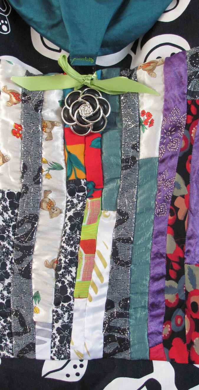 large image of art item: bag &ndash; black motif butterfly and plant colurful quiltwork