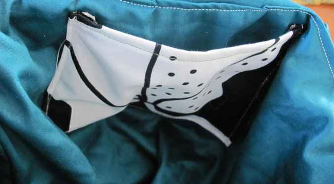 large image of art item: bag &ndash; black motif butterfly and plant colurful quiltwork