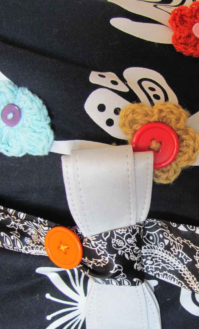 large image of art item: bag &ndash; black motif butterflies flowers crochet