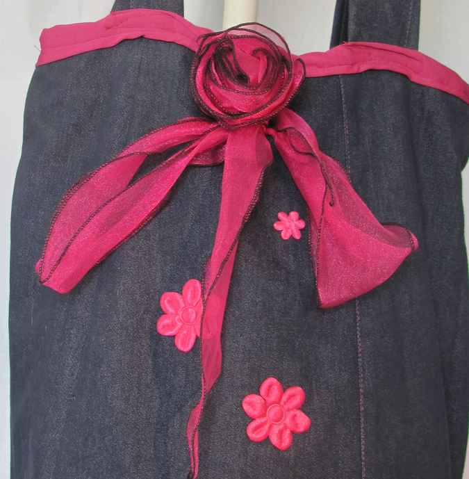 large image of art item: bag &ndash; black ribbon purple