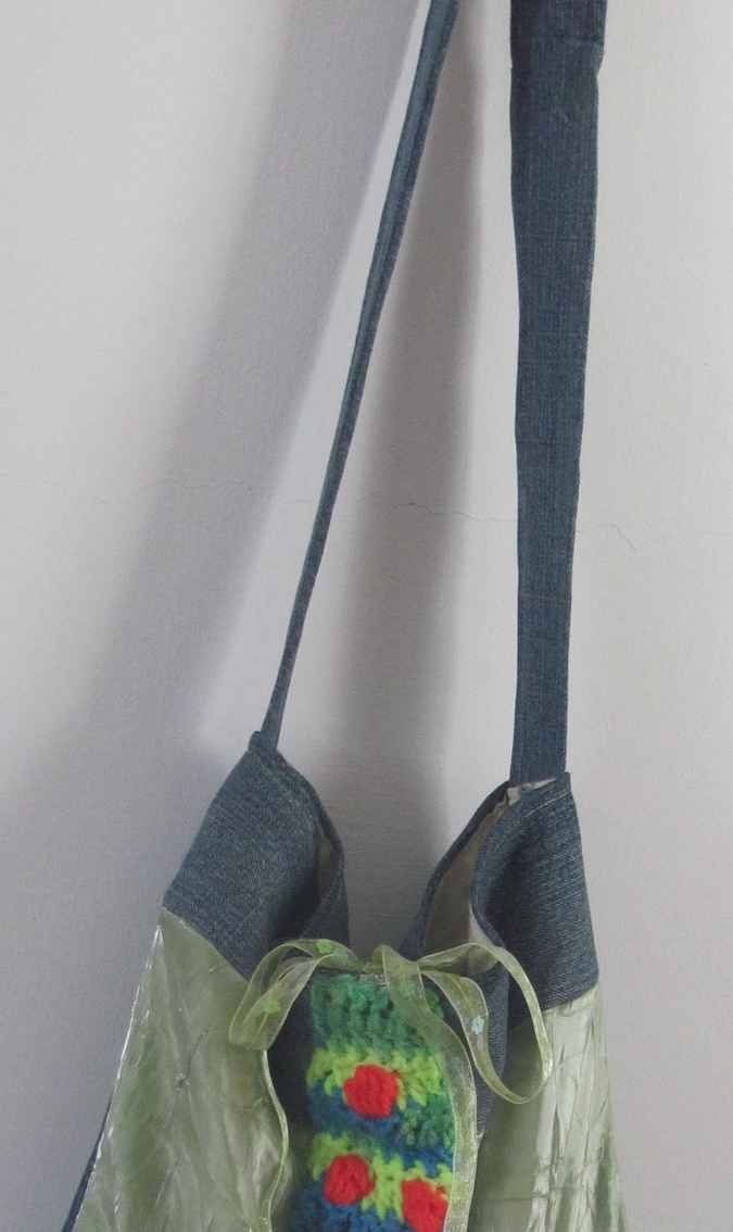 large image of art item: bag &ndash; blue crochet arcs colorful