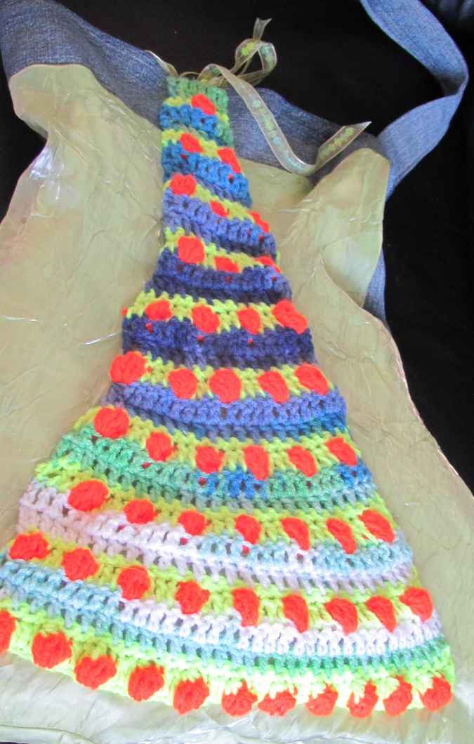 large image of art item: bag &ndash; blue crochet arcs colorful