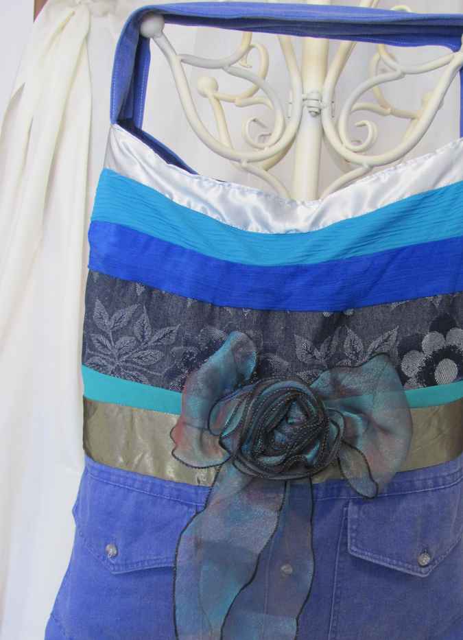 large image of art item: bag &ndash; blue quilt stripes flower crochet