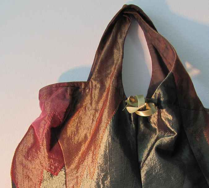 large image of art item: bag &ndash; brown lace green