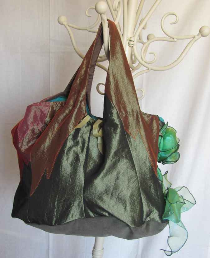 large image of art item: bag &ndash; brown lace green